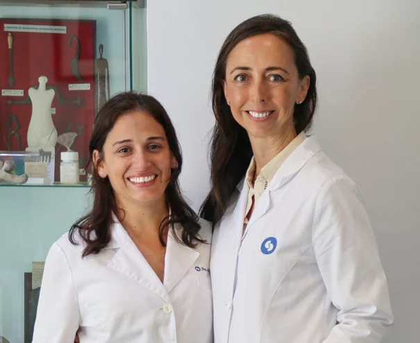 Dra. Alena Ruíz Cámbara y Anabel Rosselló, de Alinea Clinic